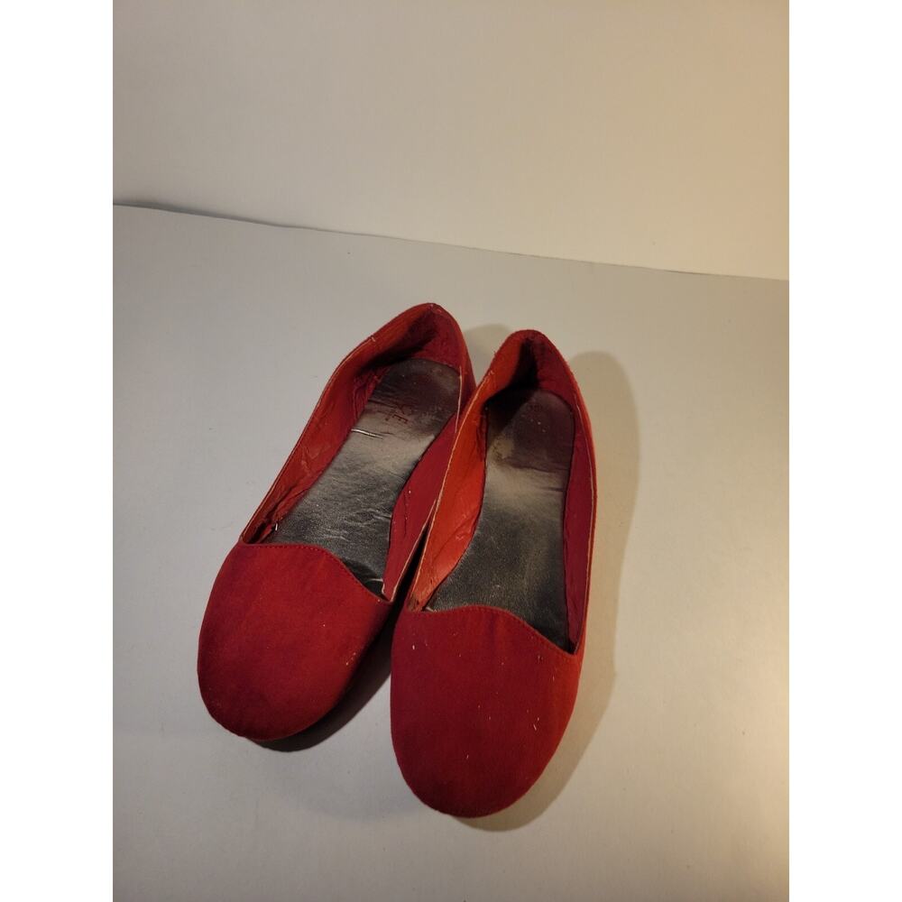 Helium Womens Red Flats Size 10